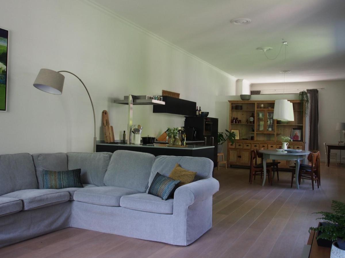 De Oude Dokterspraktijk Apartment Zuidhorn Екстериор снимка